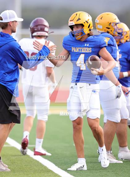 Thumbnail 3 in Johnson City @ Blanco (Scrimmage) photogallery.