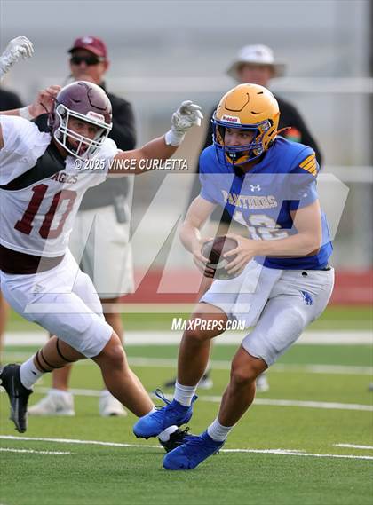 Thumbnail 3 in Johnson City @ Blanco (Scrimmage) photogallery.