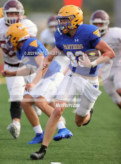 Thumbnail 1 in Johnson City @ Blanco (Scrimmage) photogallery.