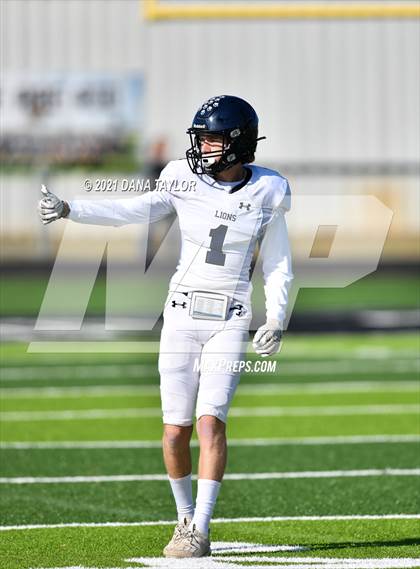 Thumbnail 1 in First Baptist vs Weatherford Christian (TAPPS Division IV Area Playoff) photogallery.