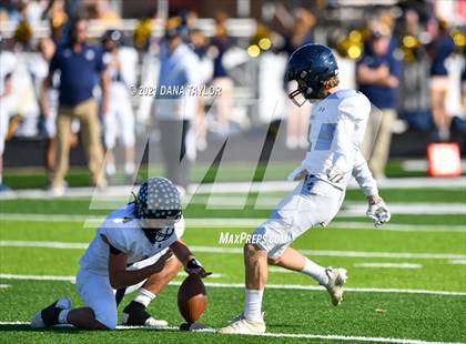 Thumbnail 3 in First Baptist vs Weatherford Christian (TAPPS Division IV Area Playoff) photogallery.