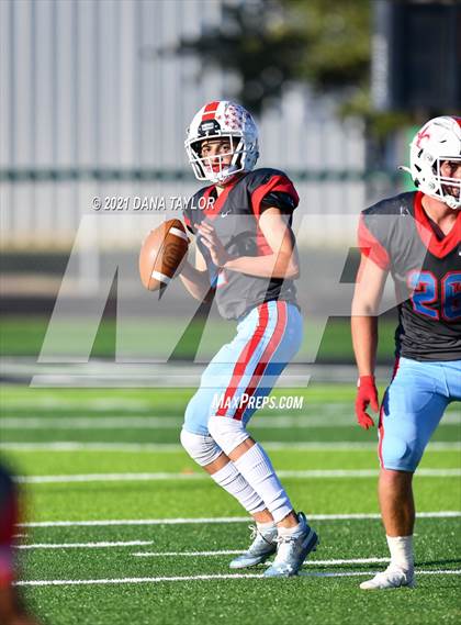 Thumbnail 3 in First Baptist vs Weatherford Christian (TAPPS Division IV Area Playoff) photogallery.