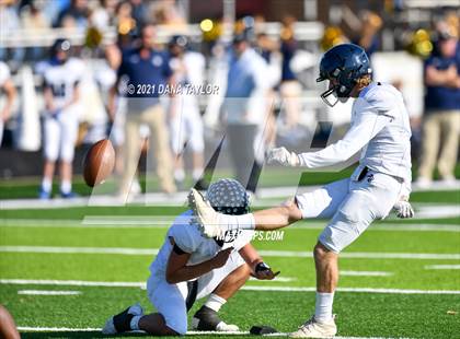 Thumbnail 1 in First Baptist vs Weatherford Christian (TAPPS Division IV Area Playoff) photogallery.