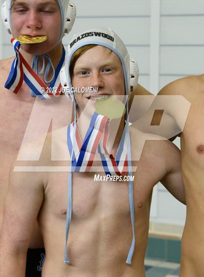 Thumbnail 1 in Southlake Carroll vs Brazoswood (UIL 6A State Semifinal) photogallery.