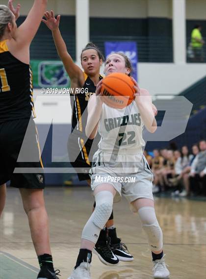 Thumbnail 2 in Sequoyah @ Creekview photogallery.