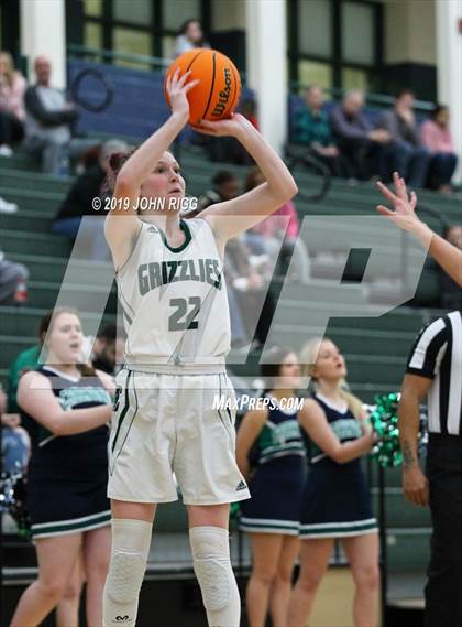 Thumbnail 3 in Sequoyah @ Creekview photogallery.
