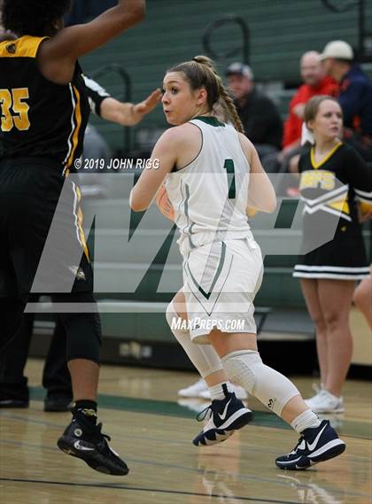 Thumbnail 1 in Sequoyah @ Creekview photogallery.