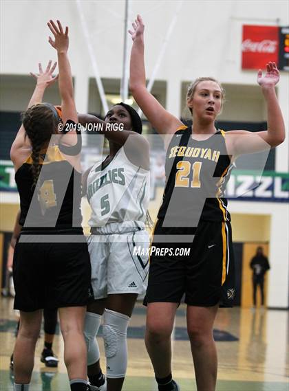 Thumbnail 3 in Sequoyah @ Creekview photogallery.