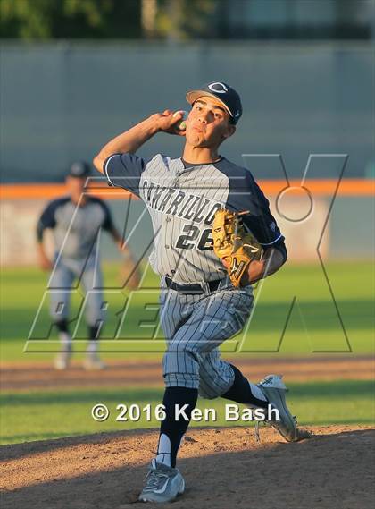 Thumbnail 1 in Camarillo @ Chatsworth photogallery.