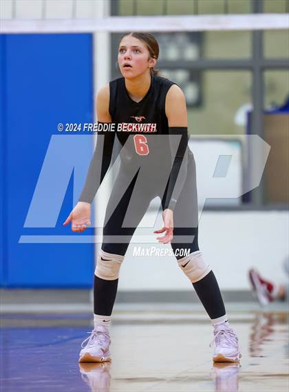 Thumbnail 3 in Bells @ Chisum (UIL 3A Volleyball Bi-District Playoff) photogallery.