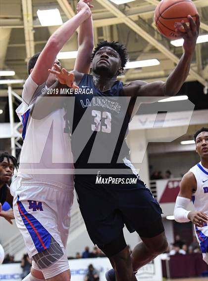 Thumbnail 1 in DeMatha vs. La Lumiere (Spalding Hoophall Classic) photogallery.