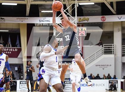 Thumbnail 3 in DeMatha vs. La Lumiere (Spalding Hoophall Classic) photogallery.