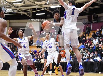 Thumbnail 2 in DeMatha vs. La Lumiere (Spalding Hoophall Classic) photogallery.
