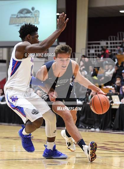Thumbnail 3 in DeMatha vs. La Lumiere (Spalding Hoophall Classic) photogallery.