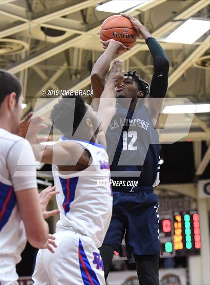 Thumbnail 3 in DeMatha vs. La Lumiere (Spalding Hoophall Classic) photogallery.