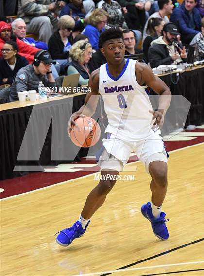 Thumbnail 3 in DeMatha vs. La Lumiere (Spalding Hoophall Classic) photogallery.