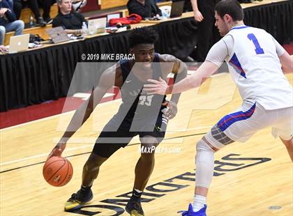Thumbnail 1 in DeMatha vs. La Lumiere (Spalding Hoophall Classic) photogallery.