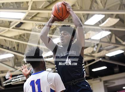 Thumbnail 2 in DeMatha vs. La Lumiere (Spalding Hoophall Classic) photogallery.