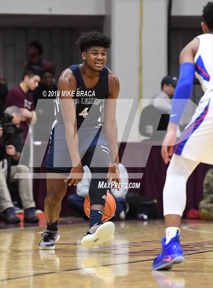 Thumbnail 2 in DeMatha vs. La Lumiere (Spalding Hoophall Classic) photogallery.