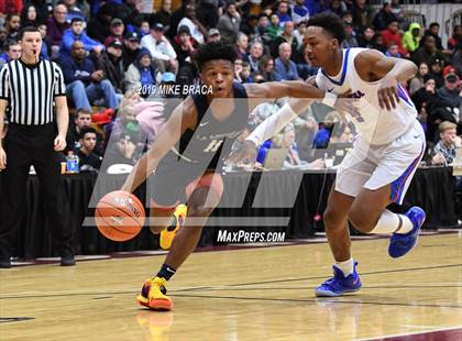 Thumbnail 1 in DeMatha vs. La Lumiere (Spalding Hoophall Classic) photogallery.