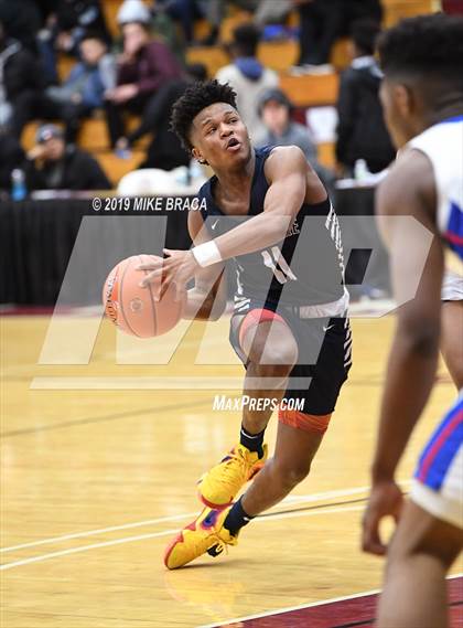 Thumbnail 2 in DeMatha vs. La Lumiere (Spalding Hoophall Classic) photogallery.
