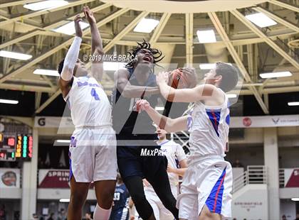 Thumbnail 2 in DeMatha vs. La Lumiere (Spalding Hoophall Classic) photogallery.