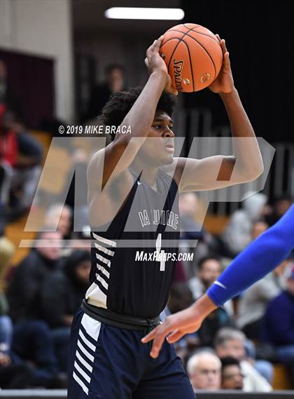 Thumbnail 3 in DeMatha vs. La Lumiere (Spalding Hoophall Classic) photogallery.