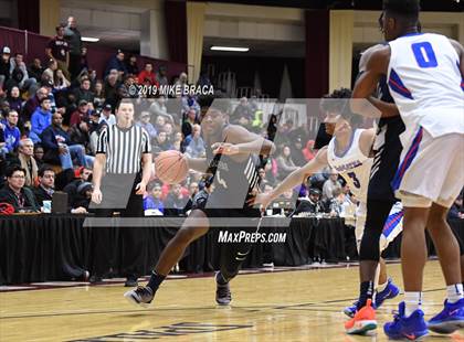 Thumbnail 3 in DeMatha vs. La Lumiere (Spalding Hoophall Classic) photogallery.