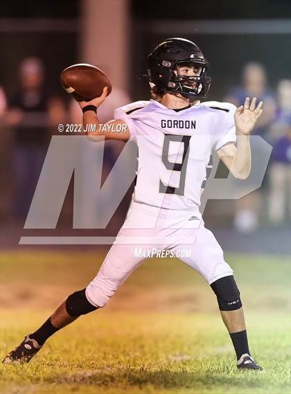 Thumbnail 2 in Gordon @ Strawn photogallery.