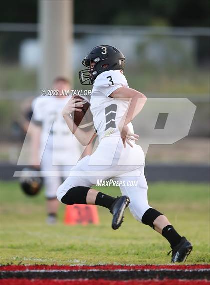 Thumbnail 3 in Gordon @ Strawn photogallery.