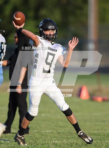 Thumbnail 1 in Gordon @ Strawn photogallery.