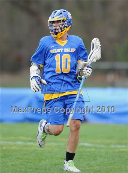 Thumbnail 3 in West Islip @ East Islip photogallery.