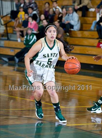Thumbnail 1 in Yorba Linda vs Santa Barbara (Santa Barbara Tournament of Champions) photogallery.