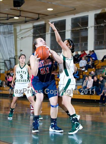 Thumbnail 3 in Yorba Linda vs Santa Barbara (Santa Barbara Tournament of Champions) photogallery.