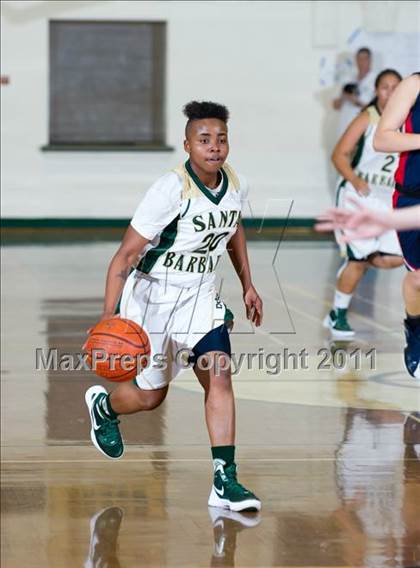 Thumbnail 2 in Yorba Linda vs Santa Barbara (Santa Barbara Tournament of Champions) photogallery.