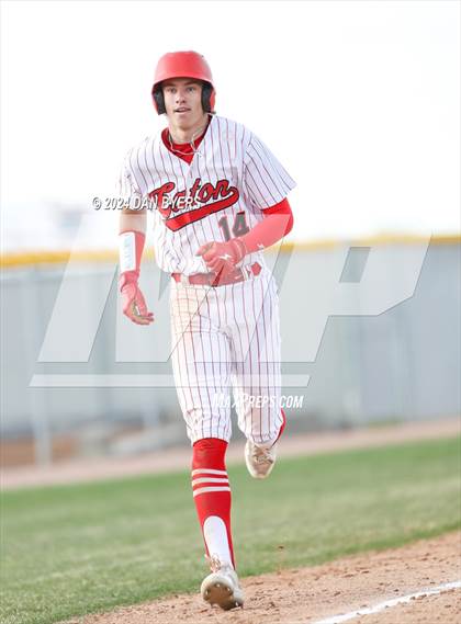 Thumbnail 2 in Berthoud @ Eaton photogallery.