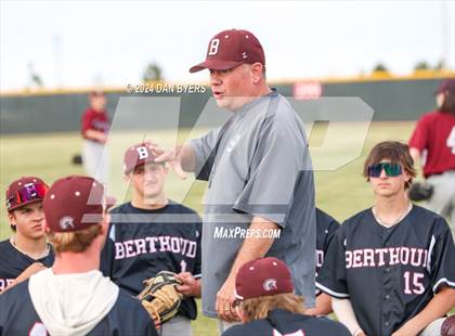 Thumbnail 1 in Berthoud @ Eaton photogallery.