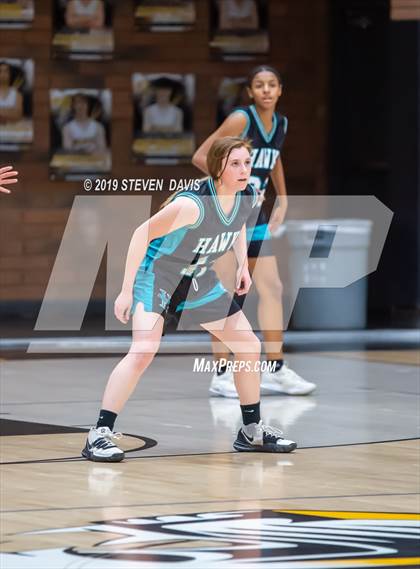 Thumbnail 1 in Highland vs Gilbert photogallery.