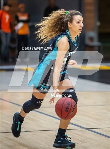 Thumbnail 1 in Highland vs Gilbert photogallery.
