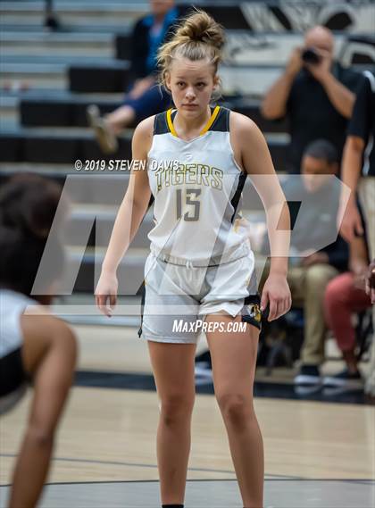 Thumbnail 3 in Highland vs Gilbert photogallery.