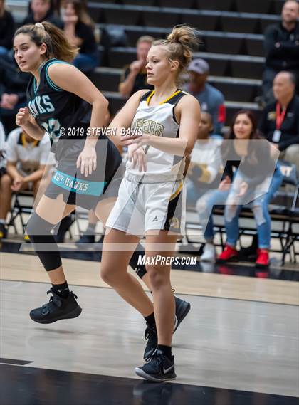Thumbnail 3 in Highland vs Gilbert photogallery.