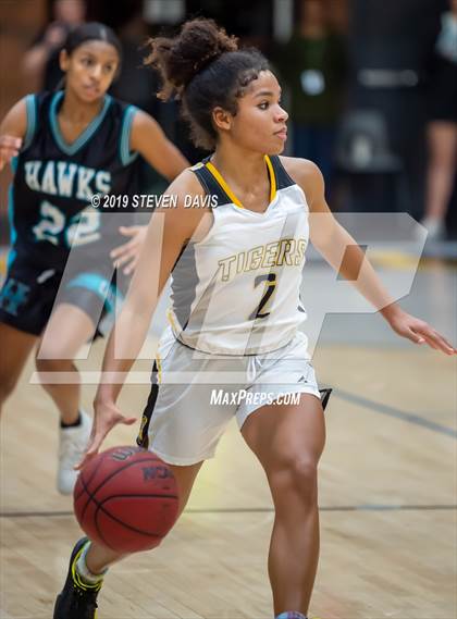 Thumbnail 3 in Highland vs Gilbert photogallery.