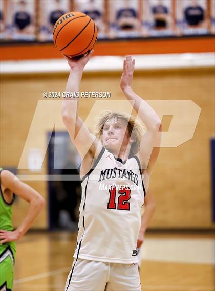 Thumbnail 1 in Ridgeline @ Mountain Crest (Sophomore) photogallery.