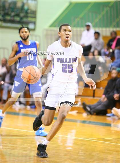 Thumbnail 1 in Village Christian Academy vs. Moravian Prep (Hoops and Dreams Showcase) photogallery.