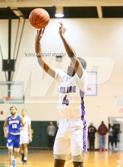 Thumbnail 1 in Village Christian Academy vs. Moravian Prep (Hoops and Dreams Showcase) photogallery.