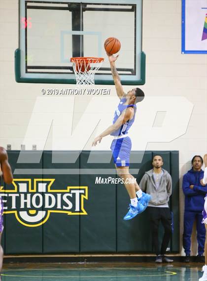Thumbnail 3 in Village Christian Academy vs. Moravian Prep (Hoops and Dreams Showcase) photogallery.