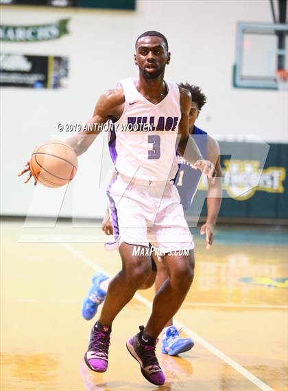 Thumbnail 2 in Village Christian Academy vs. Moravian Prep (Hoops and Dreams Showcase) photogallery.