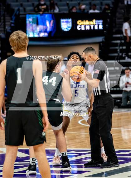 Thumbnail 3 in Granite Bay vs. Grant (CIF SJS D2 Final) photogallery.