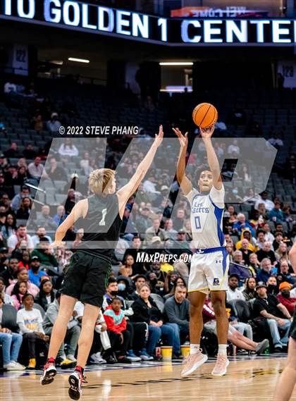 Thumbnail 3 in Granite Bay vs. Grant (CIF SJS D2 Final) photogallery.