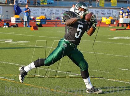 Thumbnail 3 in San Dimas vs. Bonita photogallery.